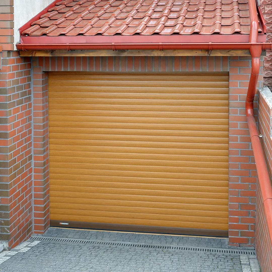 brama garażowa rolowana drewniana